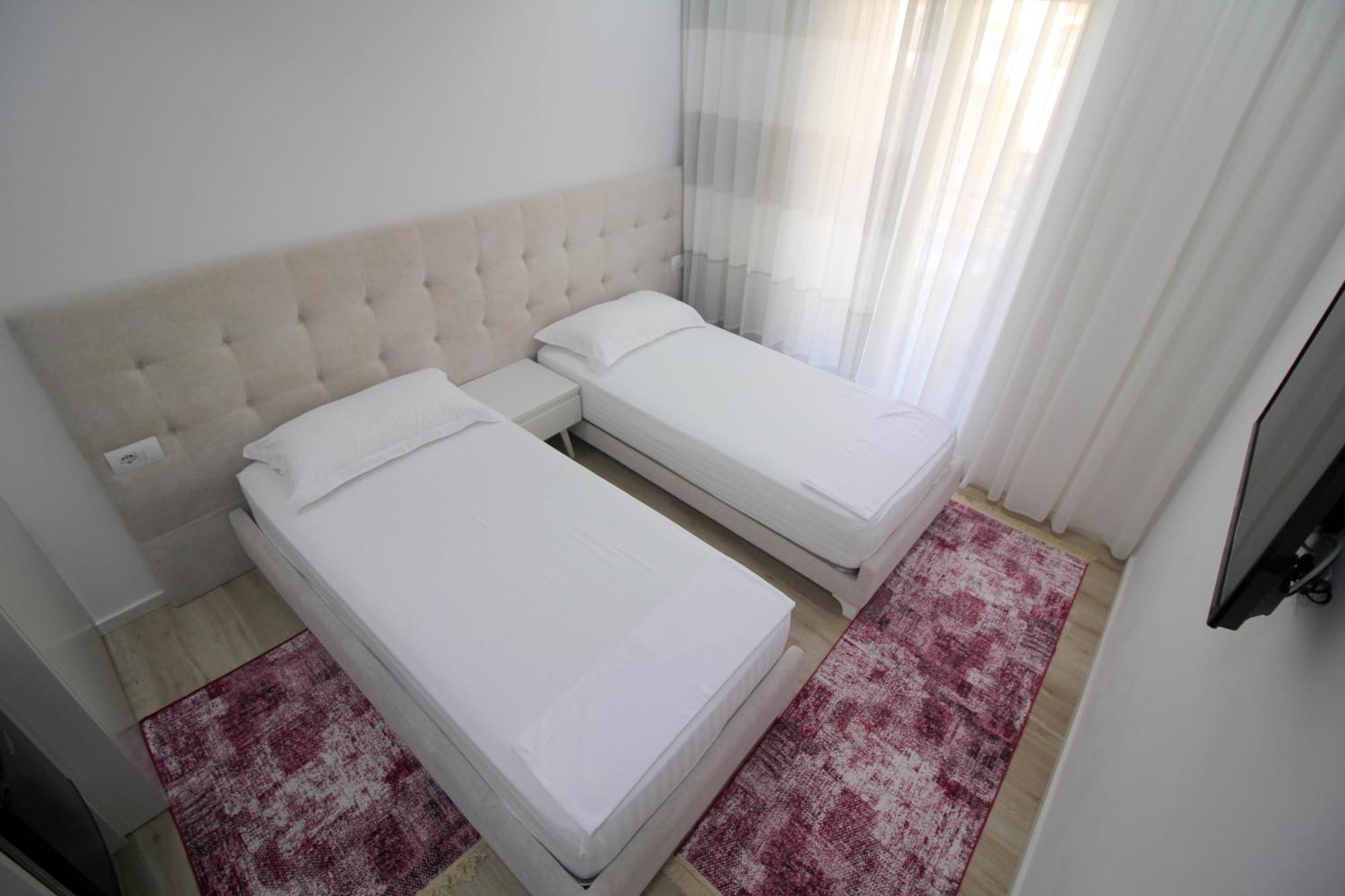 Elena Hotel Sarande Exterior photo
