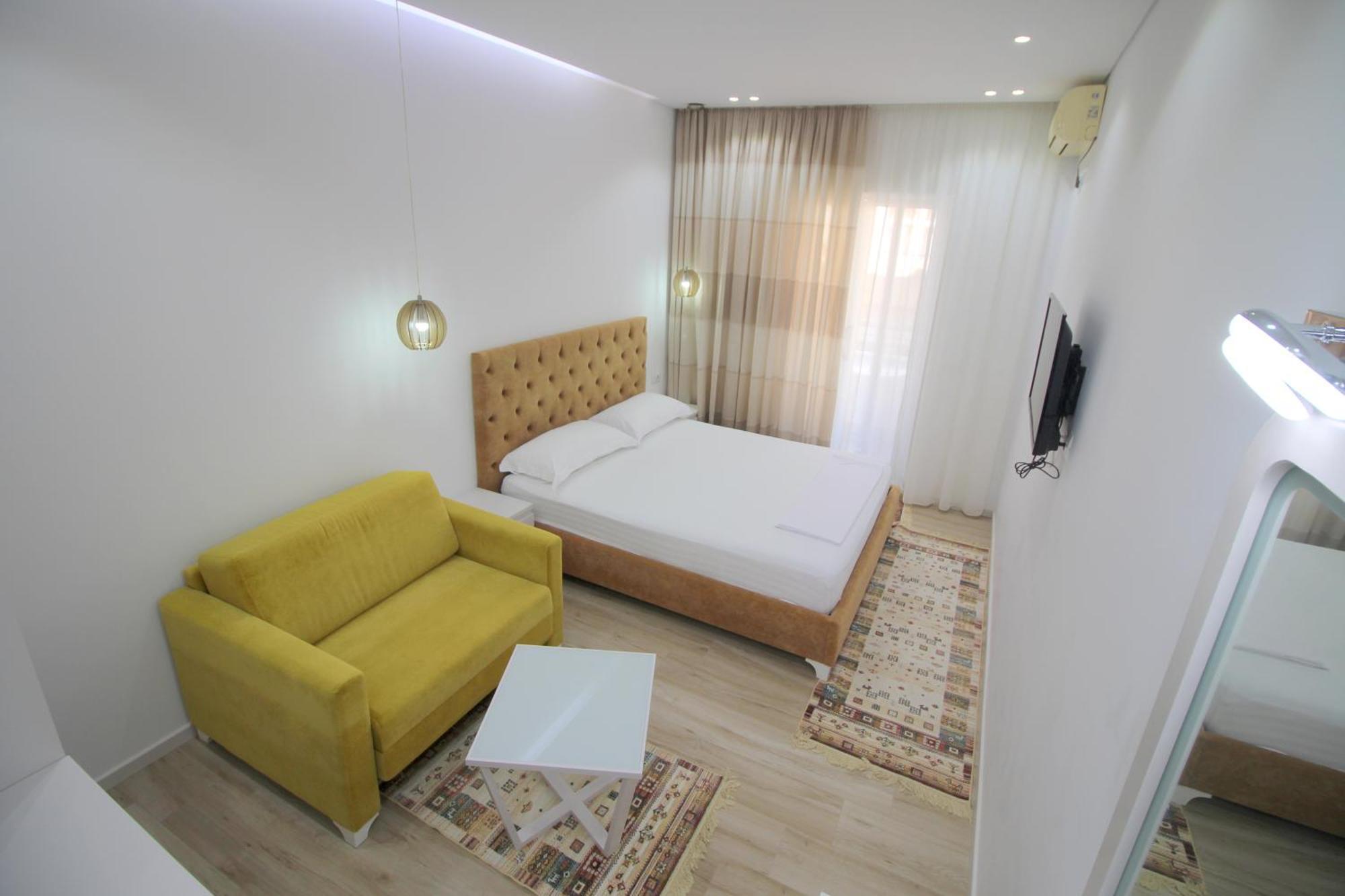 Elena Hotel Sarande Exterior photo