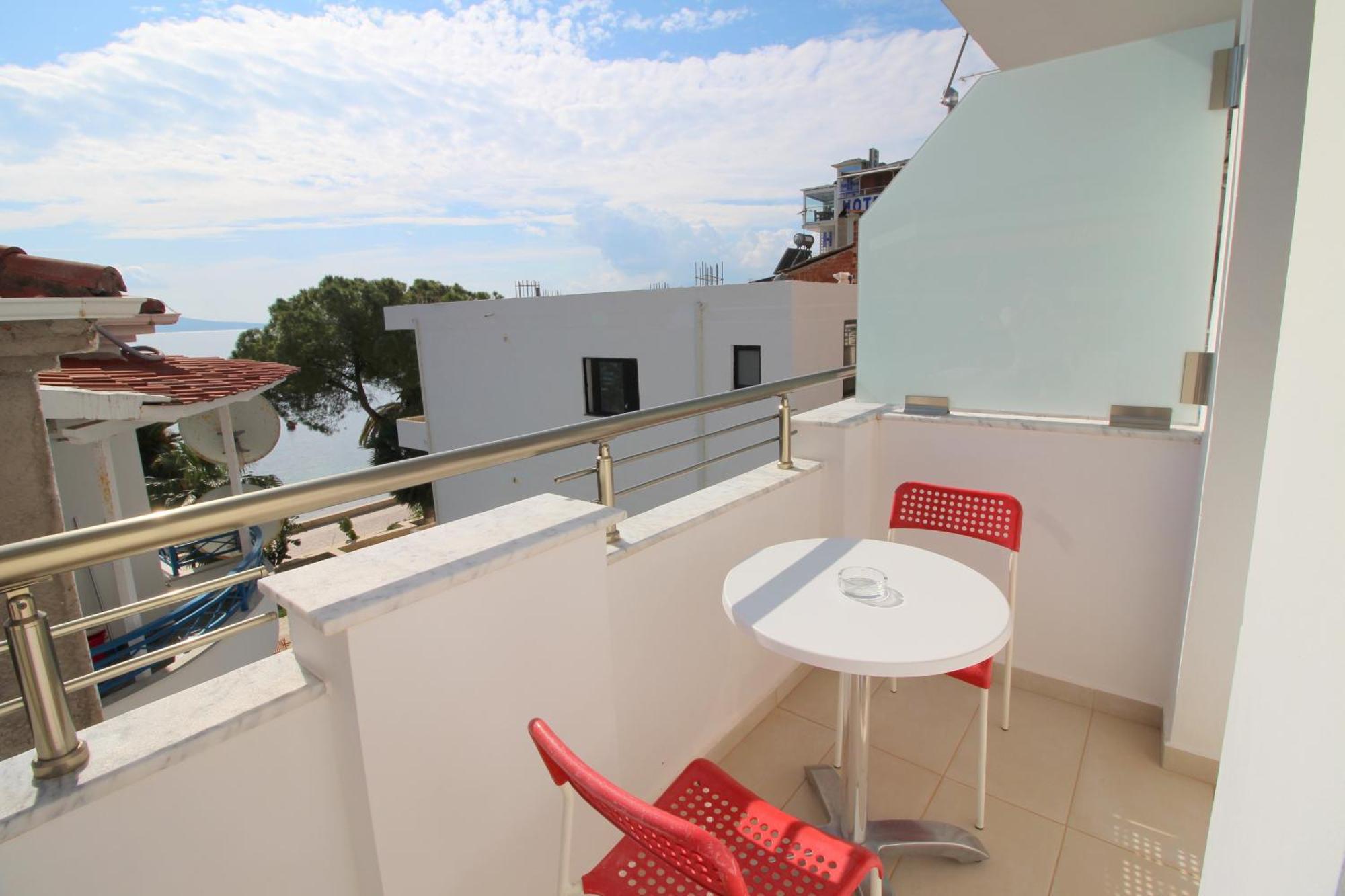 Elena Hotel Sarande Exterior photo